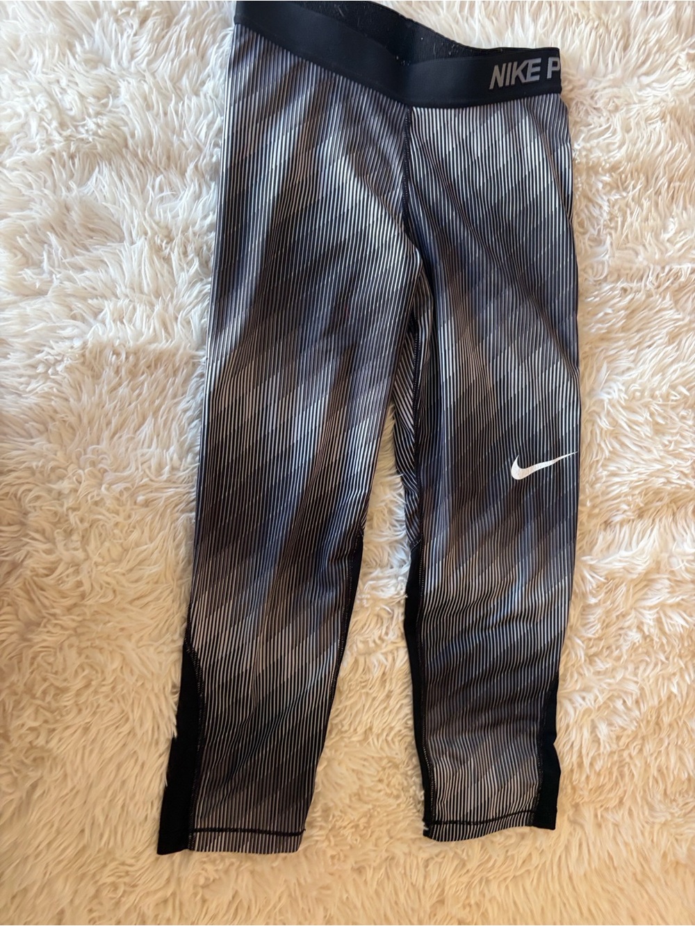 Nike White Dri-Fit leggings with Black Logo and Trim - Picture 2 of 4